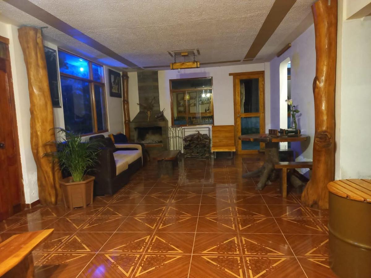 Bonanza Hospedaje Otavalo Exteriör bild